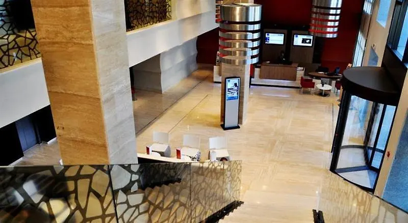 Laico Tunis Spa & Conference Center 5*,